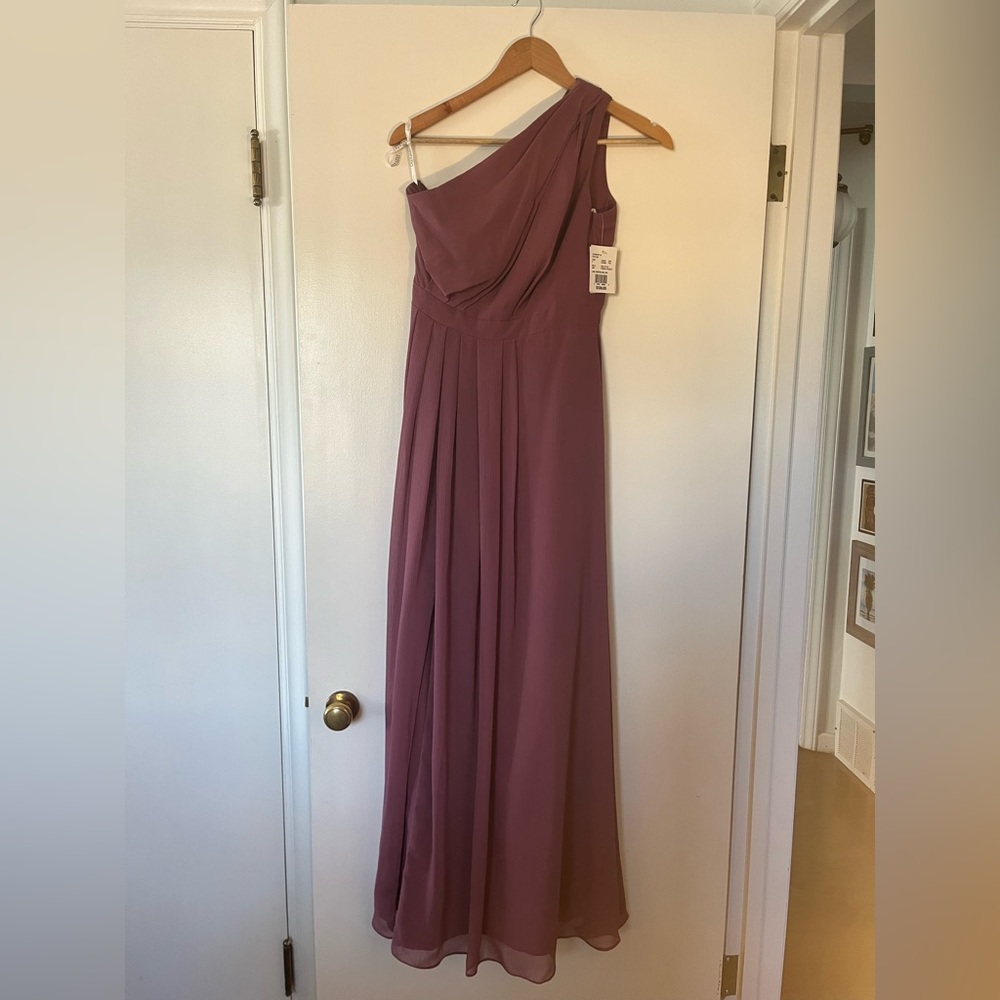 Chiffon One Shoulder Dress